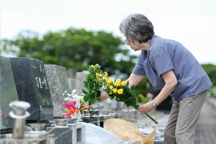 「供養」の心を伝える