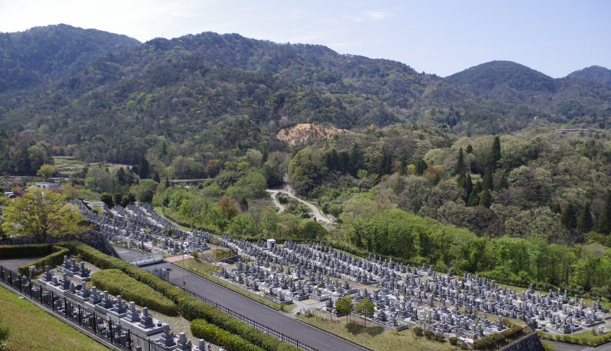 西宮市営白水峡公園墓地