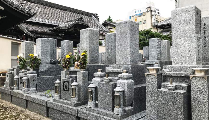 本経寺谷町霊園　墓所